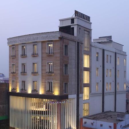 Hotel The Royal Phular Muzaffarpur Exterior foto